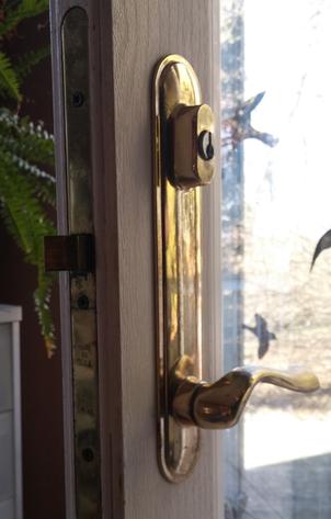 patio door, patio door lock, door repair, lock repair, lock fix, patio