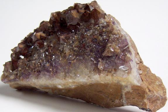 QUARTZ AMETHYST, HEMATITE - Thunder Bay District, Ontario, Canada