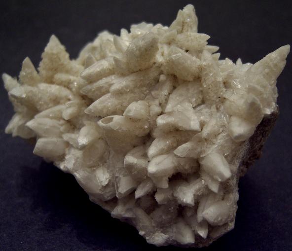SW LW fluorescing CALCITE - Minerva No. 1 Mine (Ozark-Mahoning No. 1 Mine), Ozark-Mahoning Group, Cave-in-Rock Sub-District, Illinois - Kentucky Fluorspar District, Hardin County, Illinois, USA