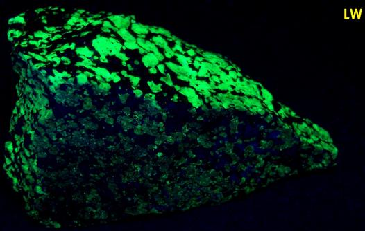 fluorescent WILLEMITE, red ZINCITE, black FRANKLINITE - Franklin Mine, Franklin, Franklin Mining District, Sussex County, New Jersey, USA, type locale, gneiss ore