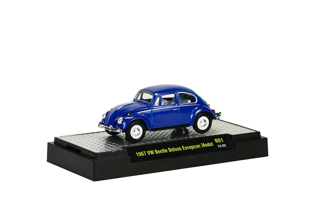M2 MACHINES 1960 VOLKSWAGEN TYPE 2 PICKUP 4WD S124 O