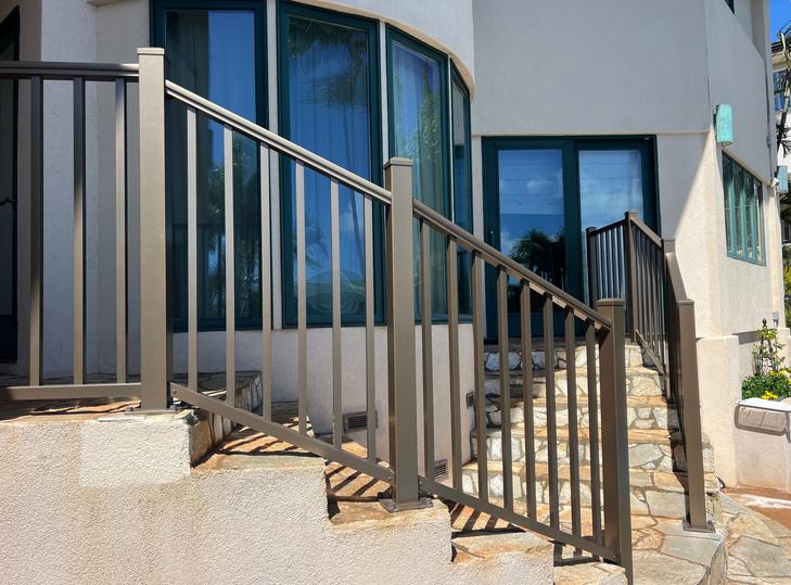 aluminum railing Hawaii, aluminum railing Honolulu, railing Honolulu, deck Hawaii, decks Hawaii, Oahu aluminum railings, Oahu decks, decks, aluminum railings, railings, Oahu, Island railing, island railing and gates, island gates, island view