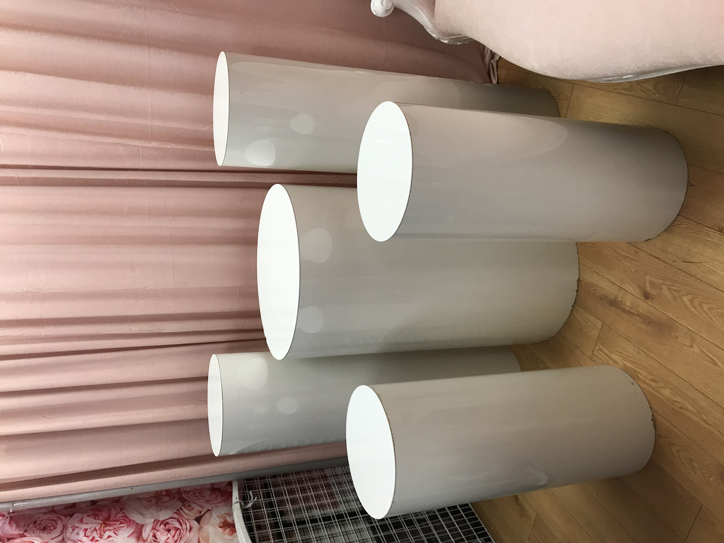 Cylinder table online rental