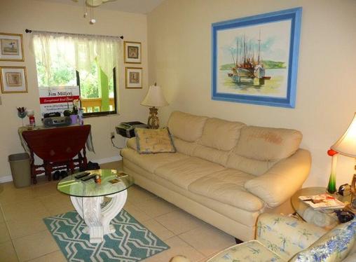 Paradise Lakes Vacation Rental Condo E10