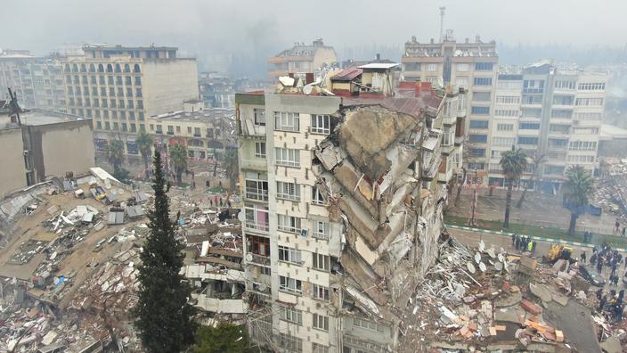 Earthquake Hits Turkey 2023 Bahadir Gezer