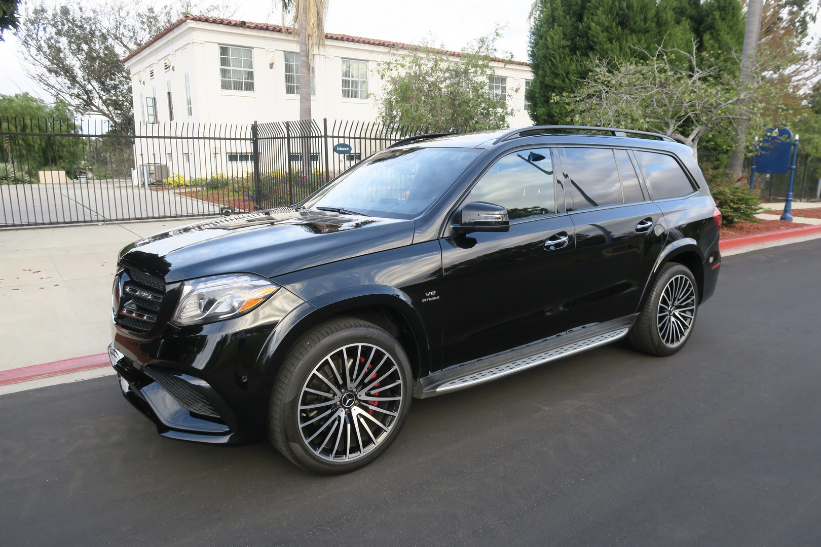 2019 Mercedes-Benz GLS-Class AMG GLS63's photo