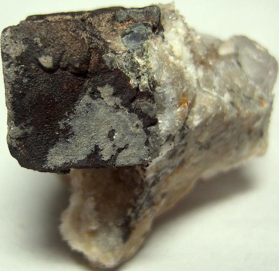 GALENA, QUARTZ, fluorescent FLUORITE, ANGLESITE - Blanchard Mine (Portalas-Blanchard Mine; Portales-Blanchard Mine; Hansonburg Lead mine; McCarthy Lead mine), Bingham, Hansonburg District, Socorro County, New Mexico, USA - ex Parker Minerals