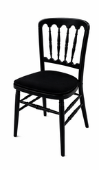 silla versalles negra de madera