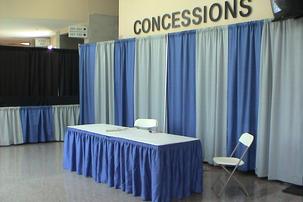trade show rod and drape set up