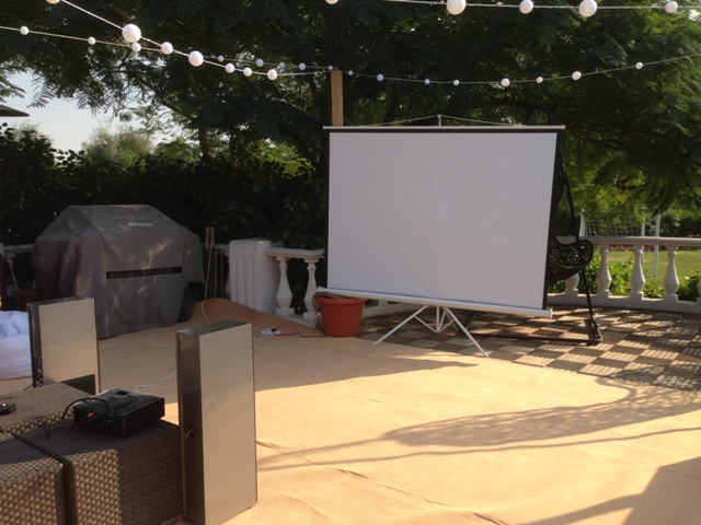 Home Projector L Garden Projector L Cinema Projector Rental L Hire