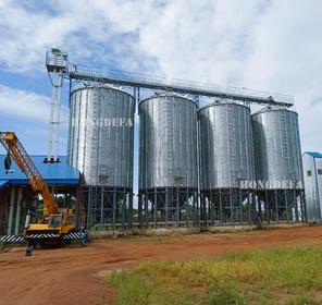 hopper bottom grain silos