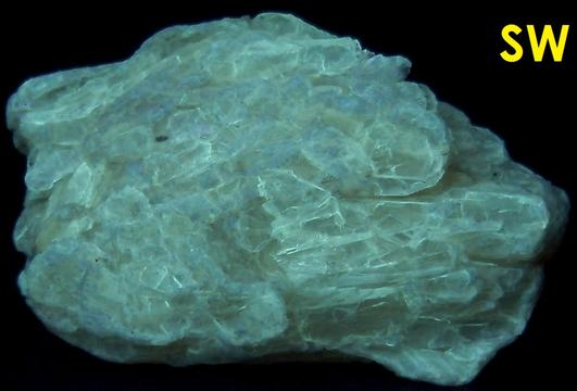 fluorescing white TALC - Balmat, Balmat-Edwards Zinc District, St. Lawrence County, New York, USA