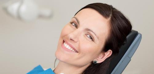 clinique d'implantologie dentaire dental implant services Brossard-Laprairie