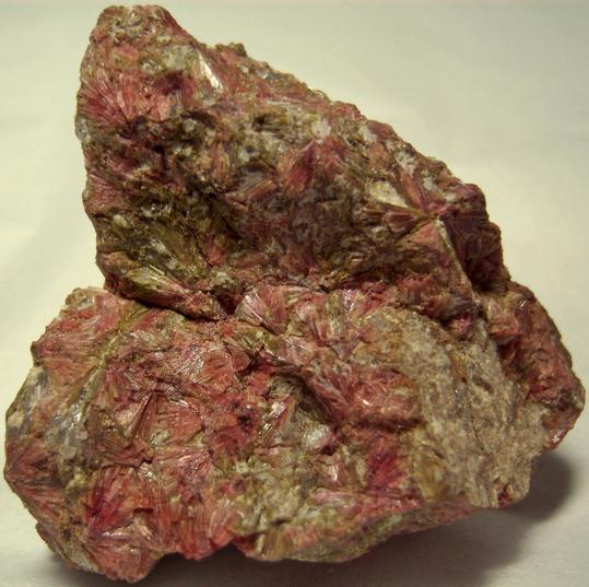 Clinozoisite Clinothulite, Alamos (Tepustete Ranch), Mun. de Alamos, Sonora, Mexico, ex Parker Minerals