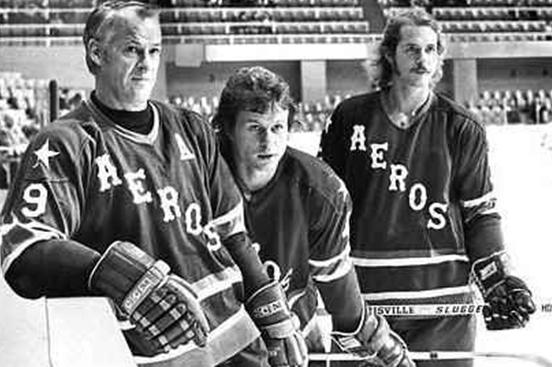 WHA 1975-76 San Diego Mariners Ernie Wakely 31 Home Hockey Jersey — BORIZ