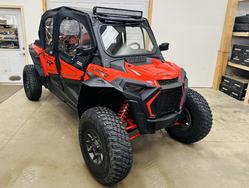 RZR XP4 Turbo 4 Passenger Full Cab 32" Tires Lightbar