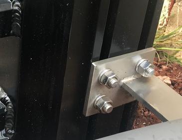 aluminum gates Honolulu, gates Hawaii, Stainless steel brackets, Heavy duty swing gates