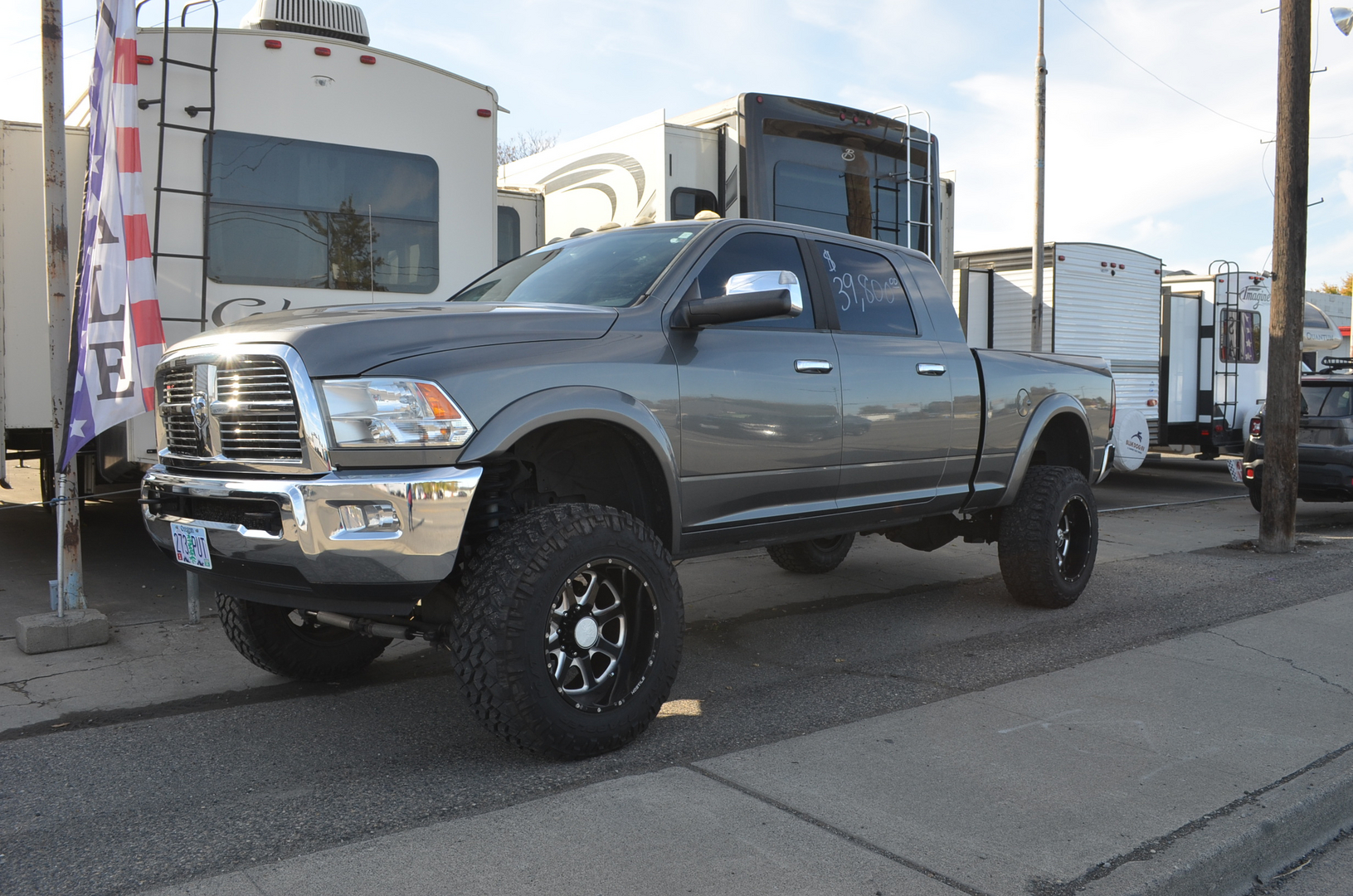 2011 RAM Ram 3500 Pickup Laramie's photo