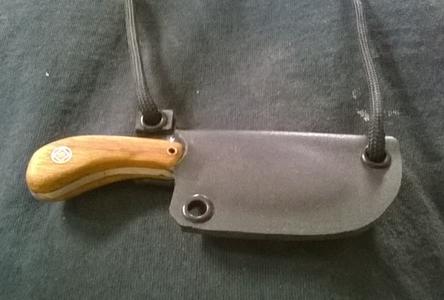 How to make a mini neck knife. FREE step by step instructions. www.DIYeasycrafts.com