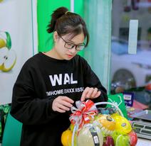 Giỏ hoa quả nhập khẩu dùng để biếu tặng, thăm hỏi, thắp hương