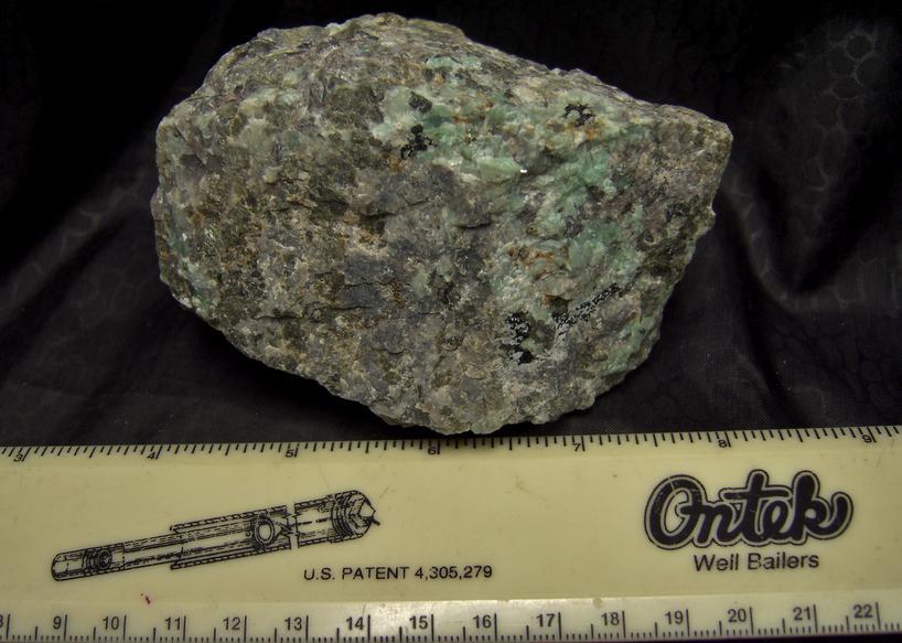fluorescent MICROCLINE Amazonite, WILLEMITE, FLUORAPATITE, DIOPSIDE, ANDRADITE, QUARTZ, CALCITE - Franklin, Franklin Mining District, Sussex County, New Jersey, USA - for sale