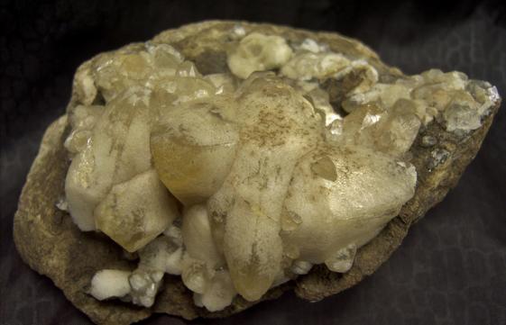 fluorescent calcite crystals, Clay Center, Ottawa County, Ohio, ex Robert Batic, ex Kohnowich