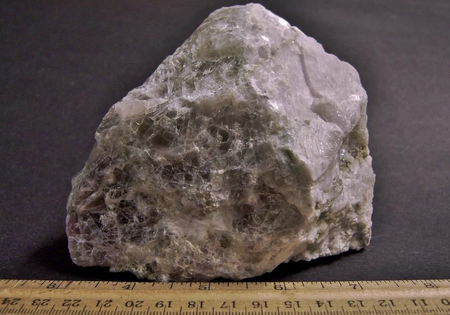 SW LW fluorescent FLUORITE and CALCITE – Nuevo Leon, Mexico