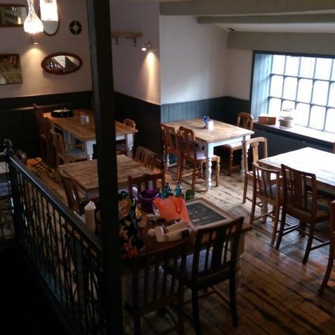RESTAURANT FLOOR CLEANING SERVICE