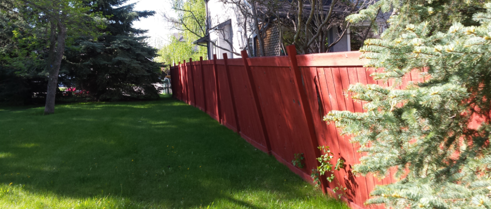 Wood Fence and Gate Repair | FT Property Services Inc. | Calgary, Alberta