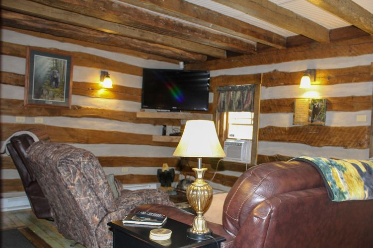 Montana Cabin Hocking Hills Log Cabin Rentals And Hocking Hills