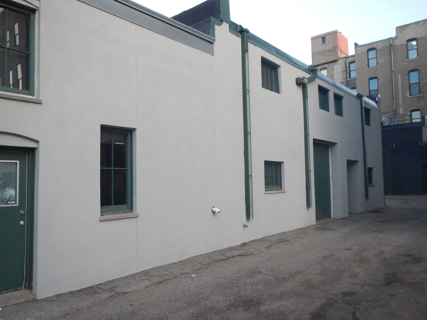 Fisher Box Building - View 4