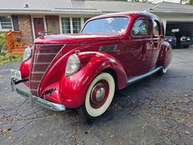 1937 Lincoln Zephyr- For Sale by Mad Muscle Garage Classic Cars