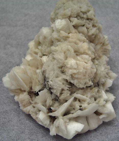 fluorescent GYPSUM SELENITE - Guerrero Negro, Mun. de Mulege, Baja California Sur, Mexico