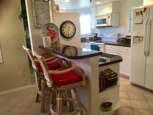 Paradise Lakes Vacation Rental Condo the Fountains 1204