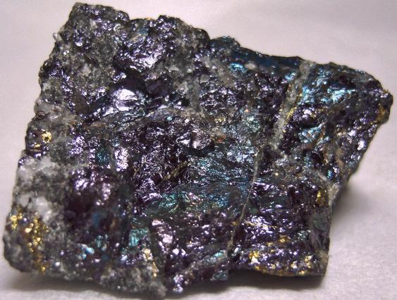 Iridescent metallic Bornite, Chalcopyrite, quartz, Butte, Butte District (Summit Valley District), Silver Bow County, Montana, USA