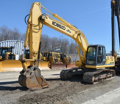 KOBELCO HYDRAULIC EXCAVATOR SK210LC-8