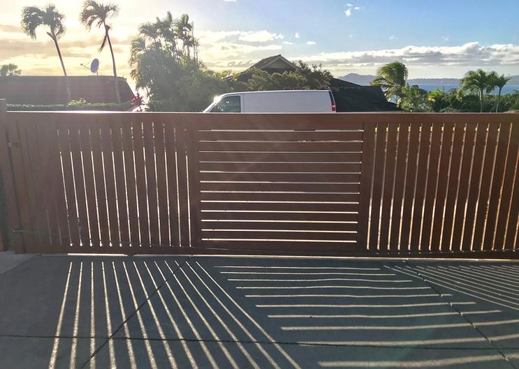 Island Style Gates, Aluminum gates Hawaii, Driveway gate Honolulu, Privacy Gates Oahu, Custom Gates Oahu, Automatic Gates Hawaii