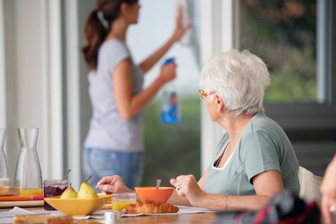 SENIOR LIVING FACILITY CLEANING