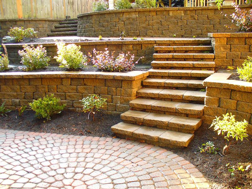 Seattle Backyard Retaining Walls