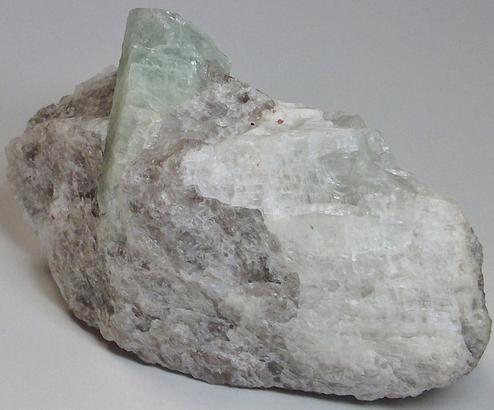 Beryl Aquamarine, Albite Oligoclase, Smoky Quartz, Muscovite, Fluorapatite, Garnet, fluorescent - Case Quarries, Portland, Middlesex County, Connecticut, USA