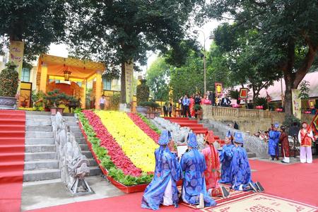 lẵng hoa quả nhập khẩu chủ tịch nước dâng hương