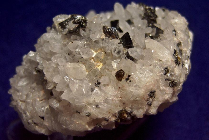 TETRAHEDRITE and QUARTZ - Cavnic (Kapnic; Kapnik), Maramureș Co., Romania