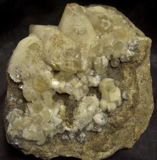 fluorescent calcite crystals, Clay Center, Ottawa County, Ohio, ex Robert Batic, ex Kohnowich