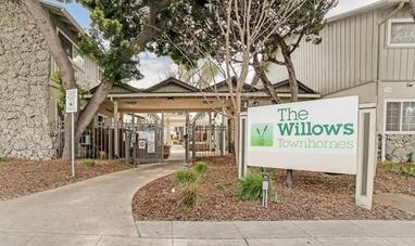 Picture of the Willows Townhomes entrance