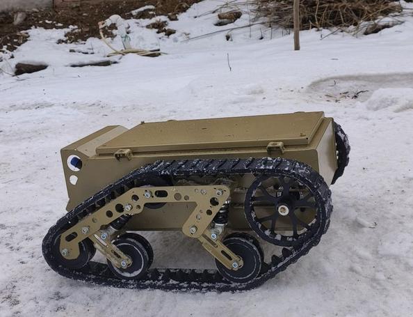 Light duty mini tracked UGV robot chassis with RC control