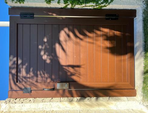 Island Style Gates, Aluminum gates Hawaii, Driveway gate Honolulu, Privacy Gates Oahu, Custom Gates Oahu, Automatic Gates Hawaii, modern aluminum driveway gates