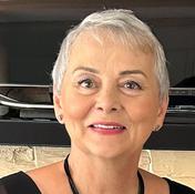 Photo of Dr. Cennimo