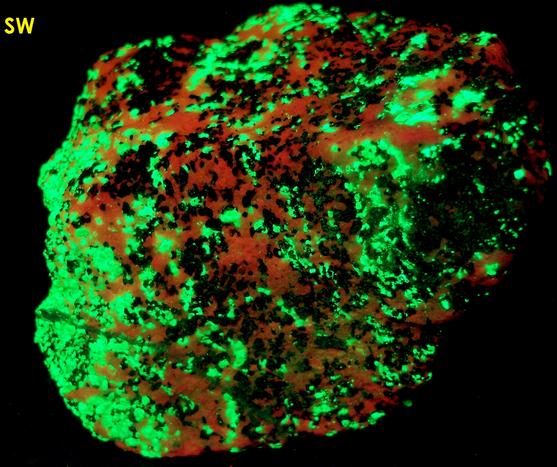 FRANKLINITE, fluorescent SW LW WILLEMITE and CALCITE - Franklin Mine, Franklin, Franklin Mining District, Sussex County, New Jersey, USA - Franklinite type locality - sold