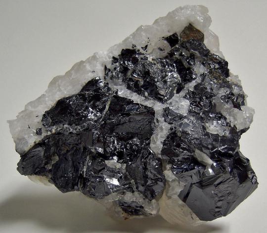 fluorescent CALCITE, SPHALERITE, PYRITE, Trepča Stan Terg Mine (Stari Trg Mine; Trepča Mine; Stan Trg Mine), Trepča complex, Trepča valley, Kosovska Mitrovica, District of Kosovska Mitrovica, Kosovo