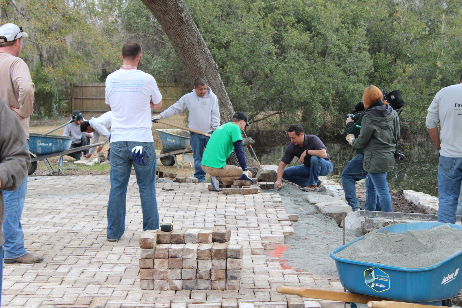 HGTV / D.I.Y. Network's \, image size:1620x1080